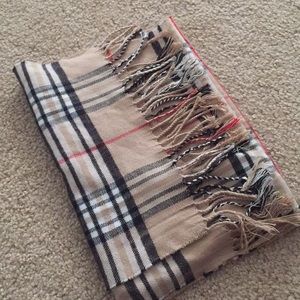 Super soft plaid scarf